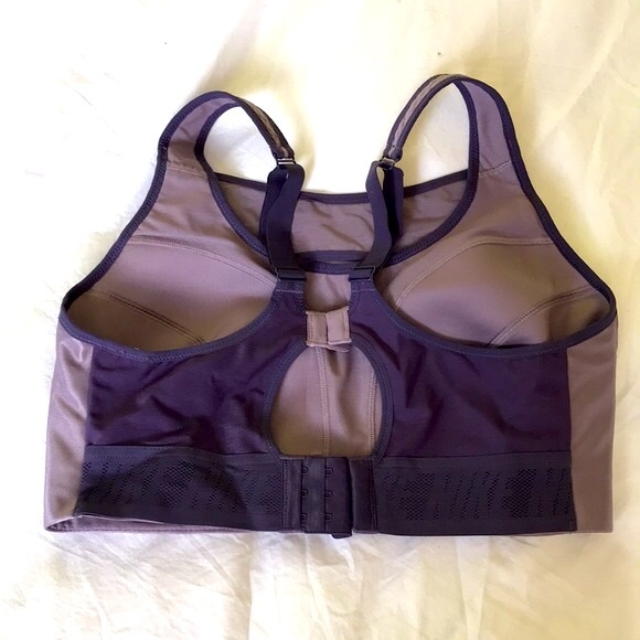 Nike Other - Nike High Impact Racerback Sports Bra 💚